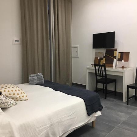 לינה וארוחת בוקר נאפולי Palummelle מראה חיצוני תמונה